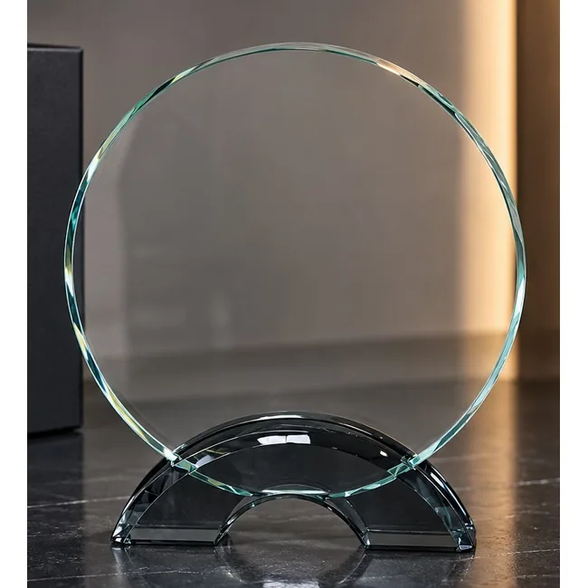 Trophée rond en cristal 18 cm avec socle arc